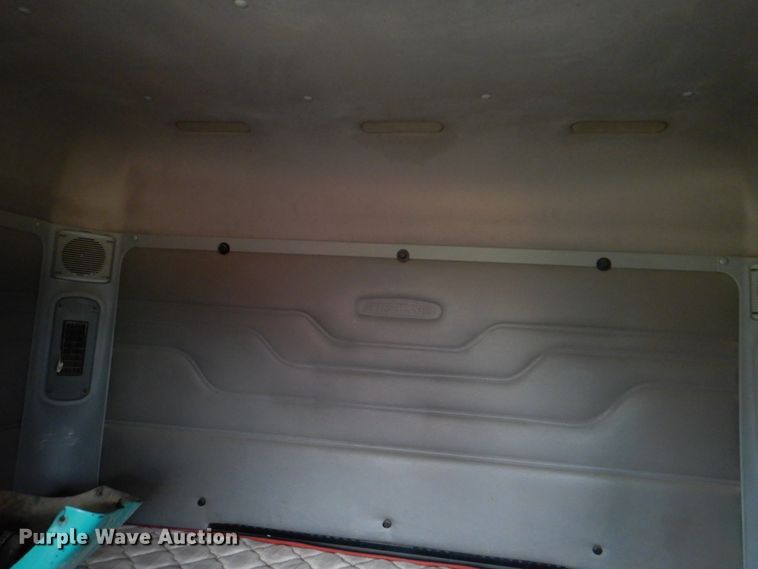 image for item DJ0765 2008 Freightliner Columbia  semi truck