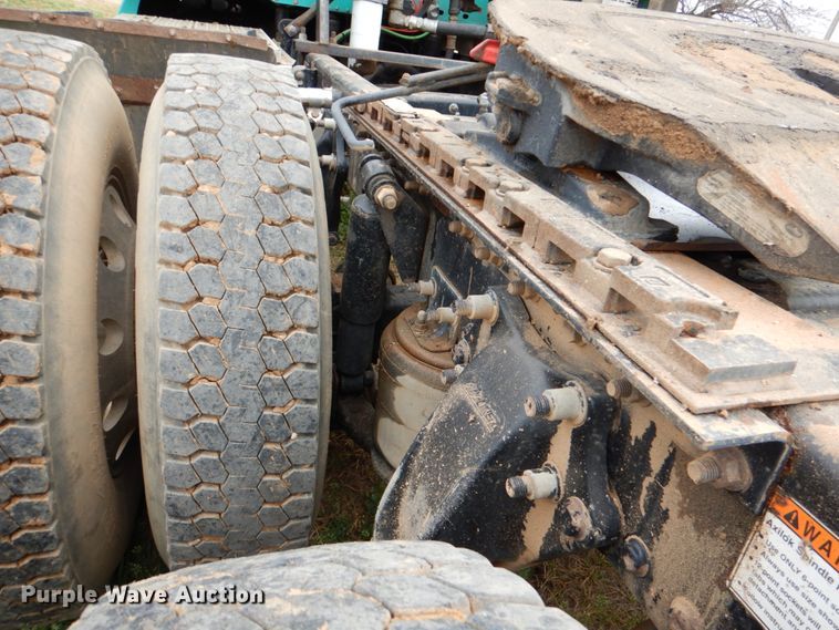 image for item DJ0765 2008 Freightliner Columbia  semi truck