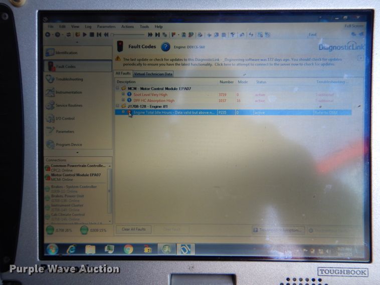 image for item DJ0765 2008 Freightliner Columbia  semi truck