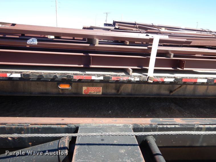 image for item DJ1167 2019 Doonan 482DBBICCDKB  drop deck trailer