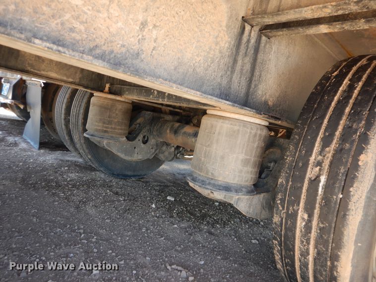 image for item DJ1167 2019 Doonan 482DBBICCDKB  drop deck trailer