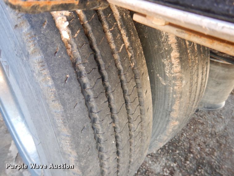 image for item DJ1167 2019 Doonan 482DBBICCDKB  drop deck trailer