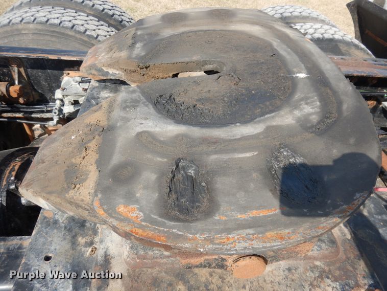 image for item DJ2896 2000 International 9200i  semi truck