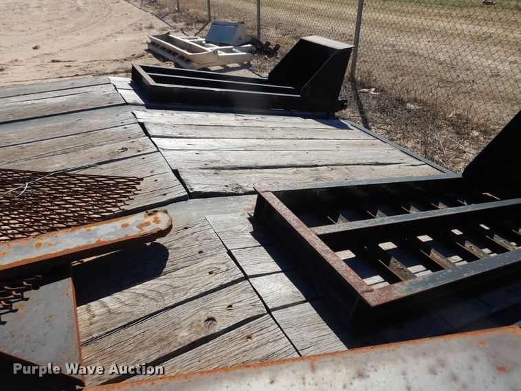 image for item DJ4958 2014 Interstate 400LA equipment trailer