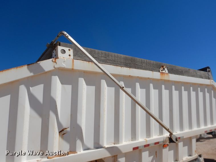 image for item DJ4959 2013 Manac 4C240AC00 bottom dump trailer