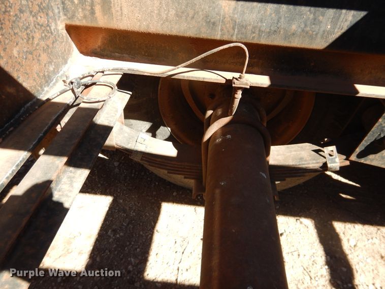 image for item DJ4960 2009 Domatex GN-30 roll-off container trailer