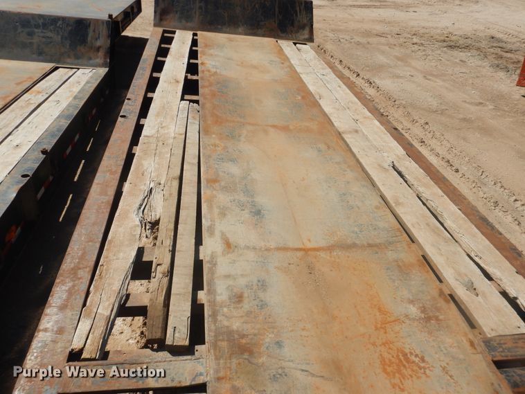 image for item DJ4961 2005 Nuttall drop deck oilfield trailer