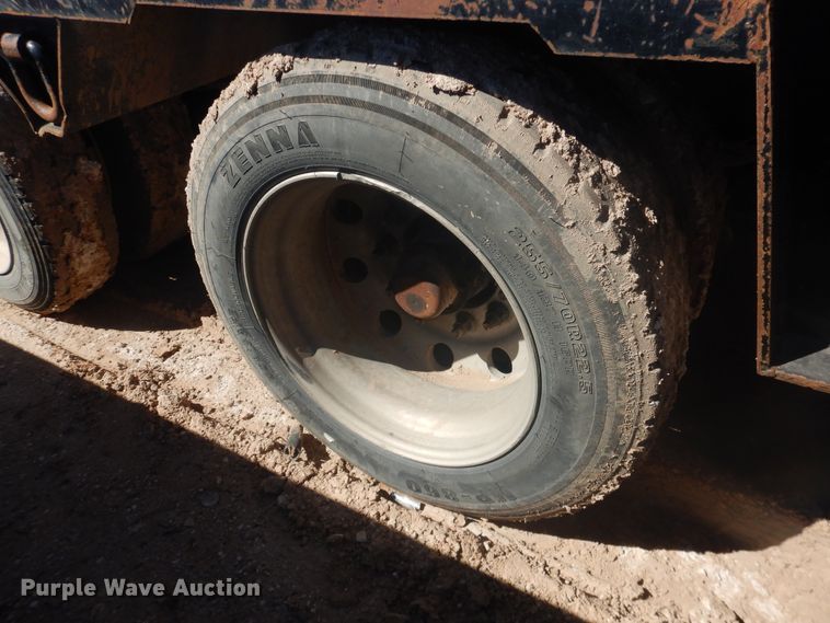 image for item DJ4961 2005 Nuttall drop deck oilfield trailer