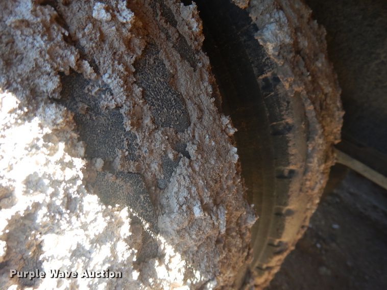 image for item DJ4961 2005 Nuttall drop deck oilfield trailer