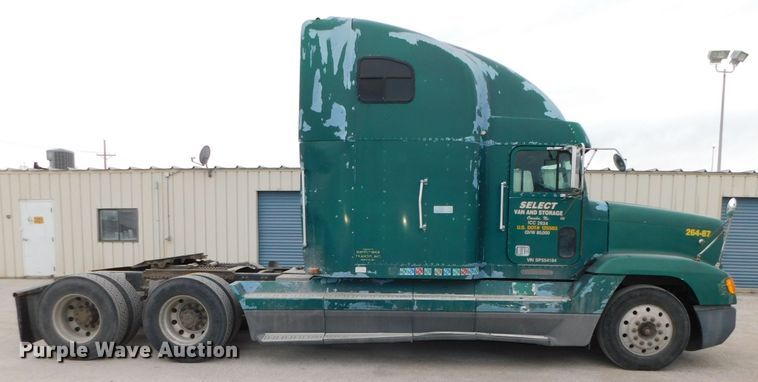 image for item DJ5966 1995 Freightliner FLD 120  semi truck