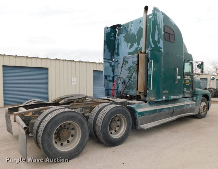 image for item DJ5966 1995 Freightliner FLD 120  semi truck