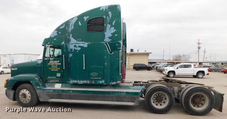 image for item DJ5966 1995 Freightliner FLD 120  semi truck