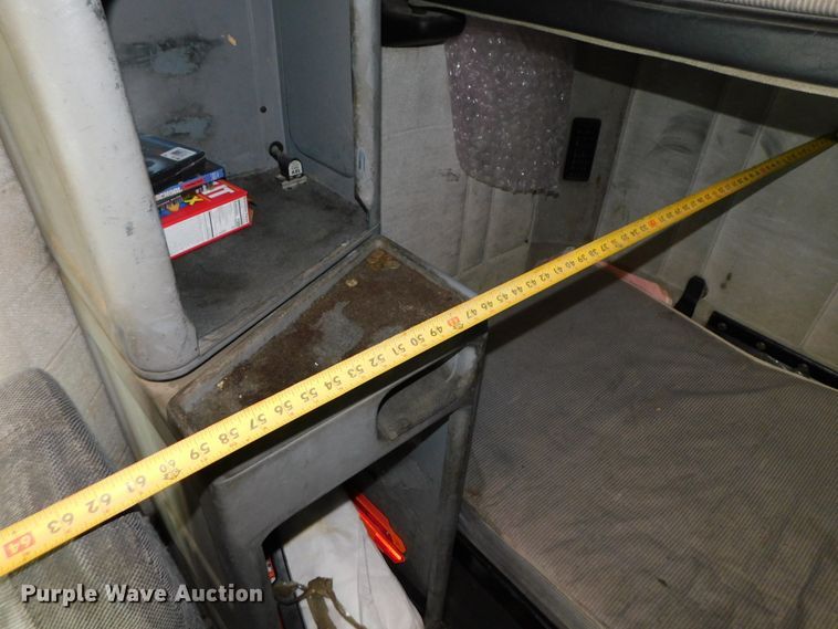 image for item DJ5966 1995 Freightliner FLD 120  semi truck