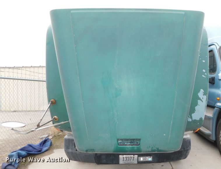 image for item DJ5966 1995 Freightliner FLD 120  semi truck