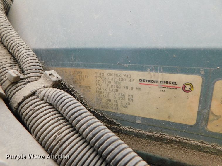 image for item DJ5966 1995 Freightliner FLD 120  semi truck