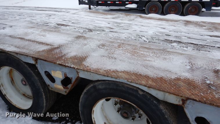 image for item DJ6038 2001 XL Specialized XL80HDG equipment trailer