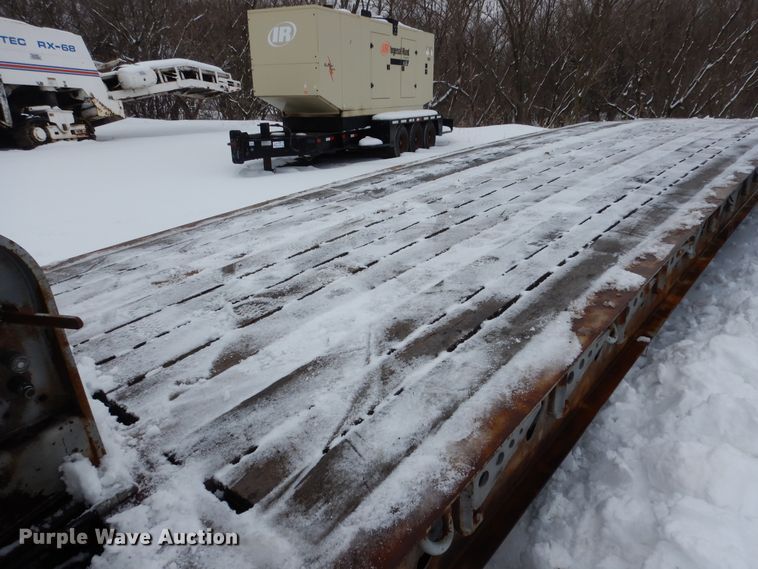 image for item DJ6038 2001 XL Specialized XL80HDG equipment trailer