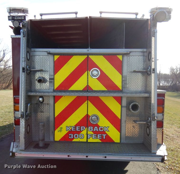 image for item DJ6068 2001 Engine One  pumper fire truck