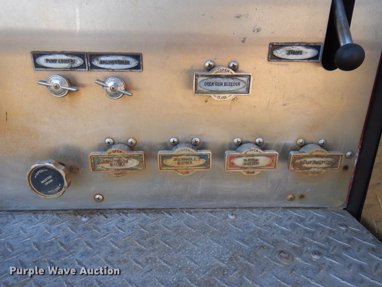 image for item DJ6068 2001 Engine One  pumper fire truck