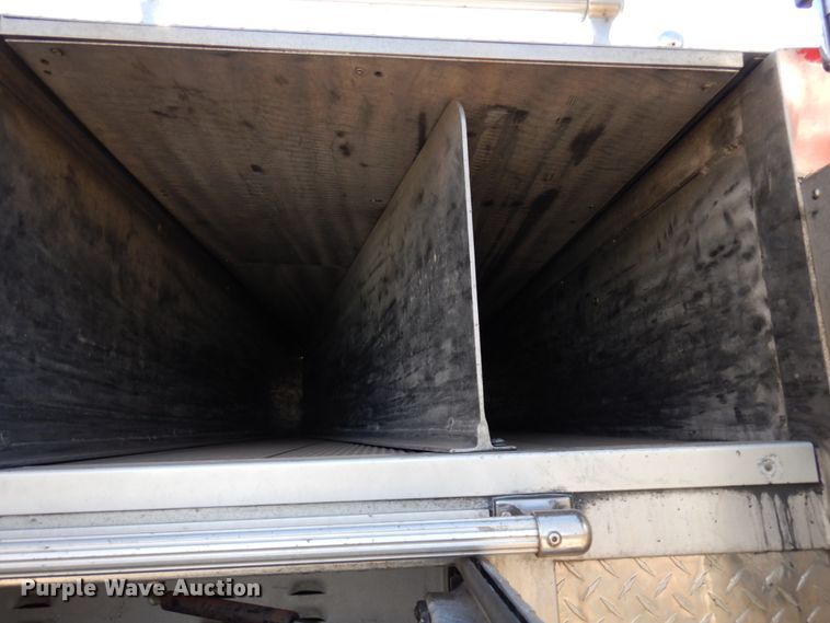 image for item DJ6068 2001 Engine One  pumper fire truck