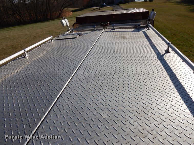 image for item DJ6068 2001 Engine One  pumper fire truck