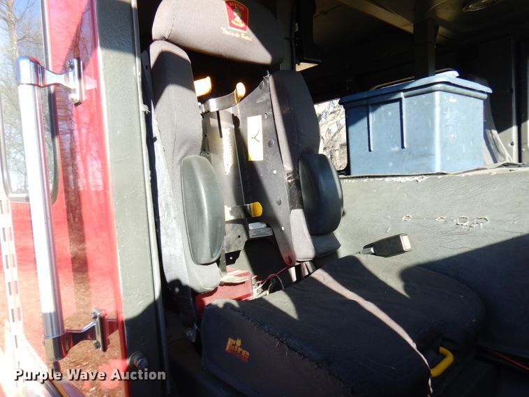 image for item DJ6068 2001 Engine One  pumper fire truck