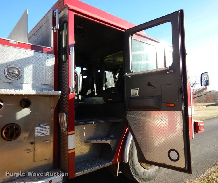 image for item DJ6068 2001 Engine One  pumper fire truck