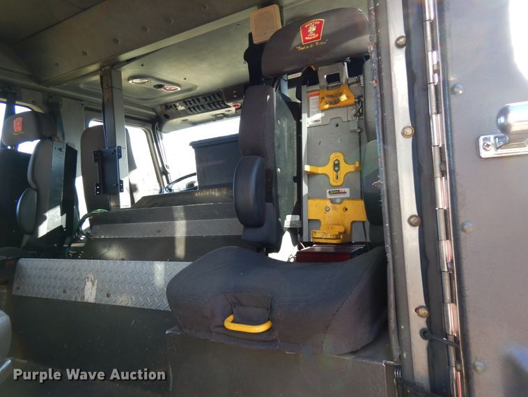 image for item DJ6068 2001 Engine One  pumper fire truck