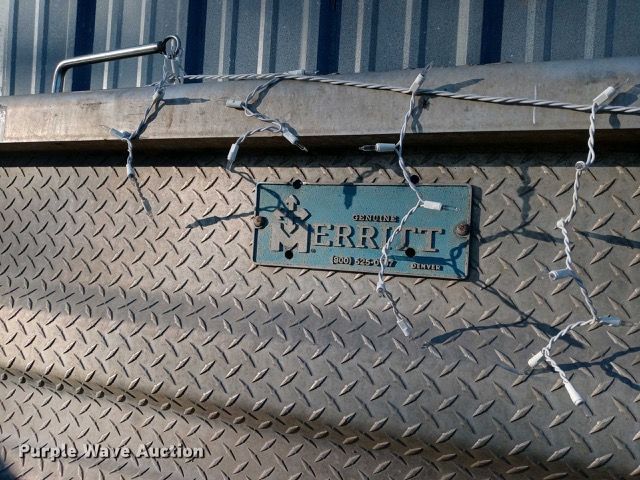 image for item DJ8613 2001 Freightliner FLD  glider kit semi truck