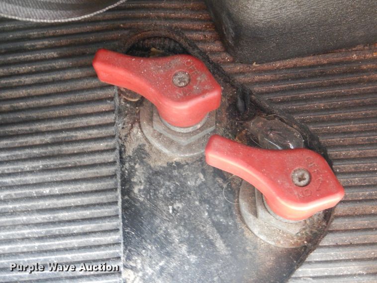 image for item DJ8713 2016 Kenworth W900  semi truck