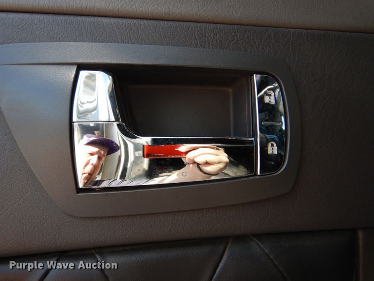 image for item DJ8713 2016 Kenworth W900  semi truck