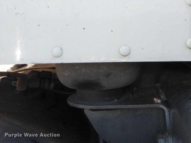 image for item DJ8713 2016 Kenworth W900  semi truck