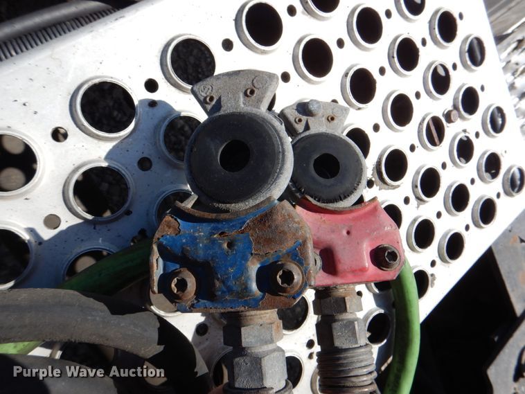 image for item DJ8713 2016 Kenworth W900  semi truck