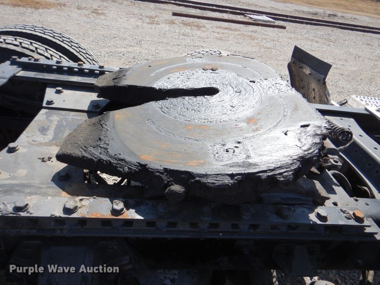 image for item DJ8713 2016 Kenworth W900  semi truck