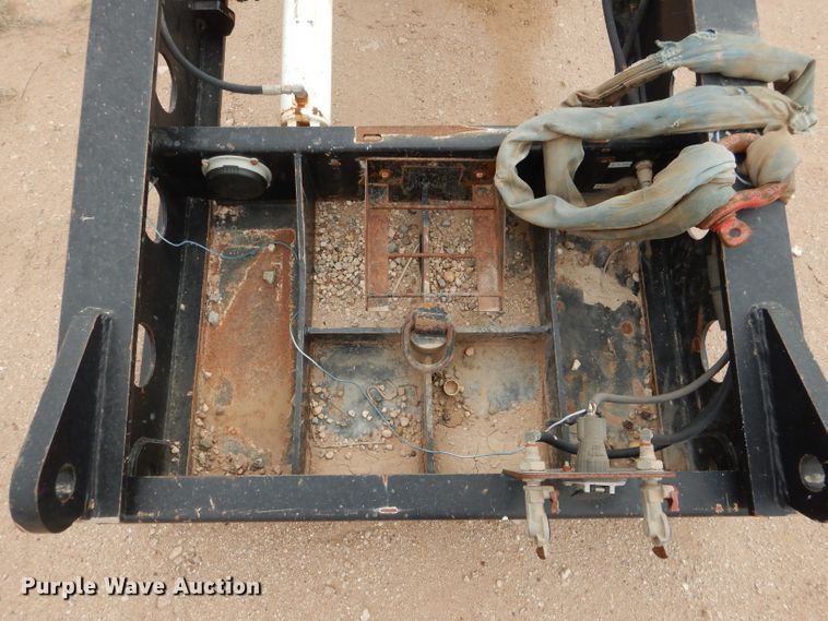 image for item DJ8824 2007 Fontaine 110000/49896 lowboy equipment trailer