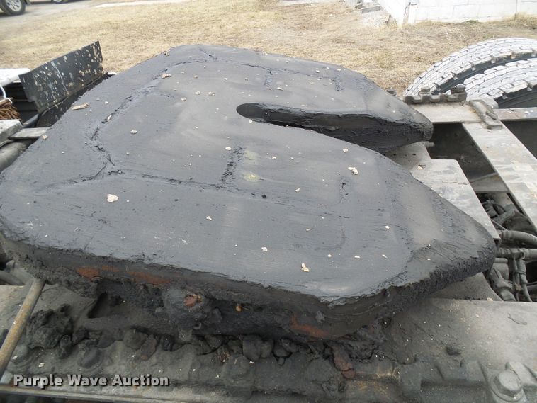 image for item DL0808 2005 International 9400i  semi truck