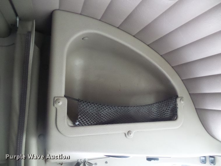 image for item DL0808 2005 International 9400i  semi truck