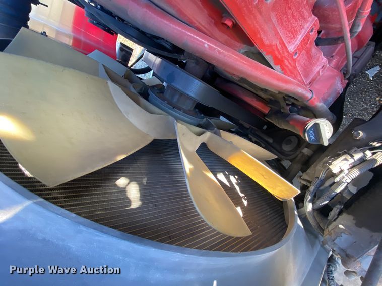 image for item DL0808 2005 International 9400i  semi truck