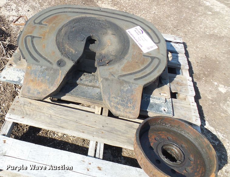 image for item DL0872 Fifth wheel plate