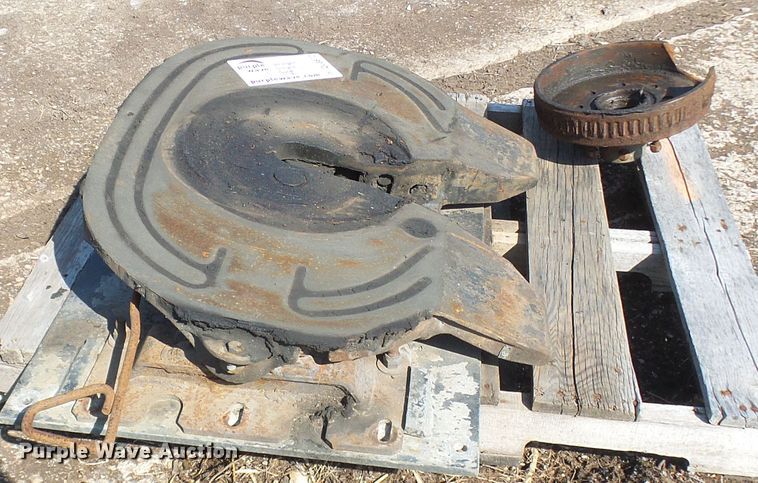 image for item DL0872 Fifth wheel plate