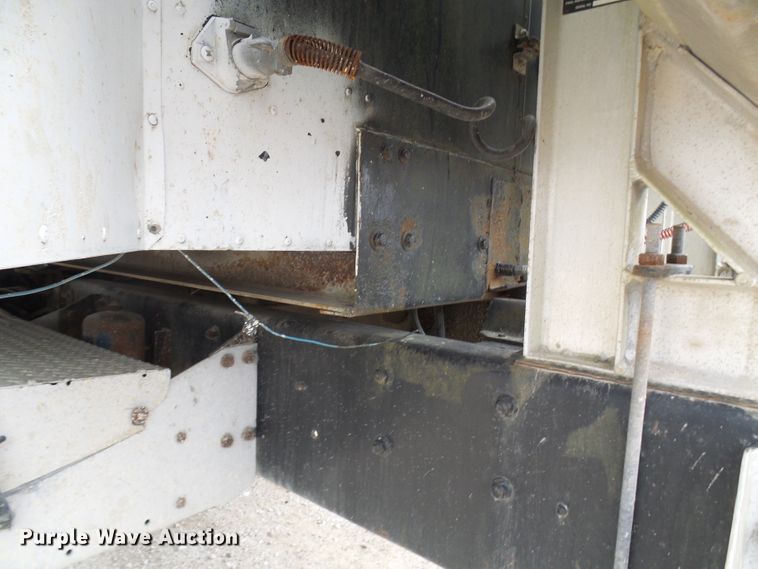 image for item DL0903 1987 International F9370  semi truck