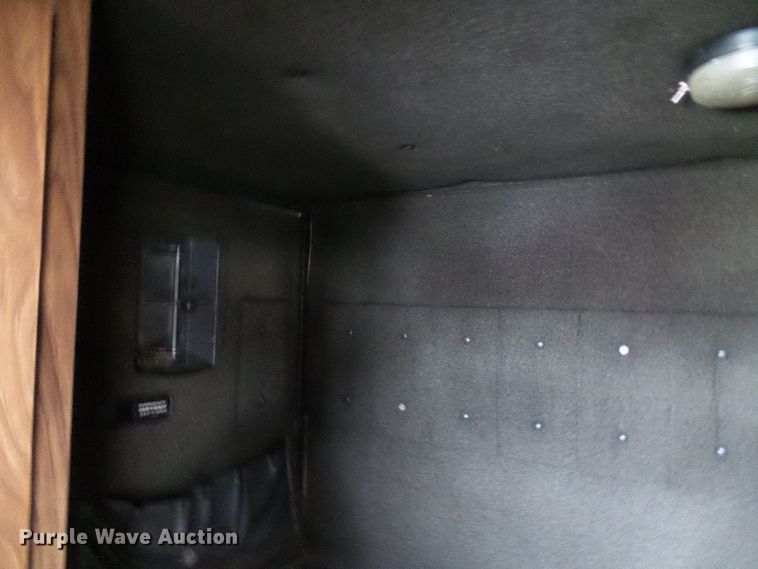 image for item DL0903 1987 International F9370  semi truck