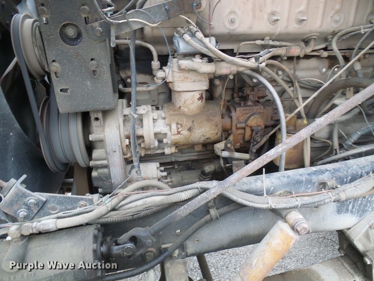 image for item DL0903 1987 International F9370  semi truck