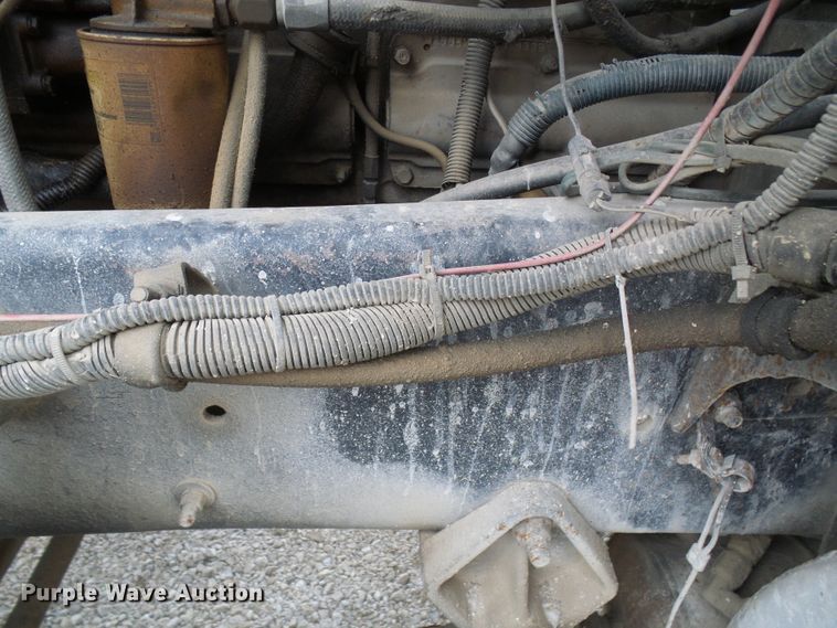 image for item DL0903 1987 International F9370  semi truck