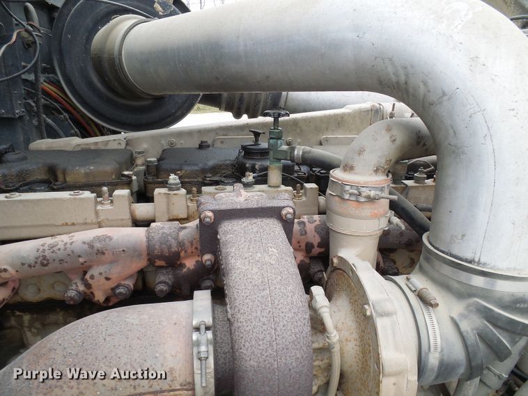 image for item DL0903 1987 International F9370  semi truck