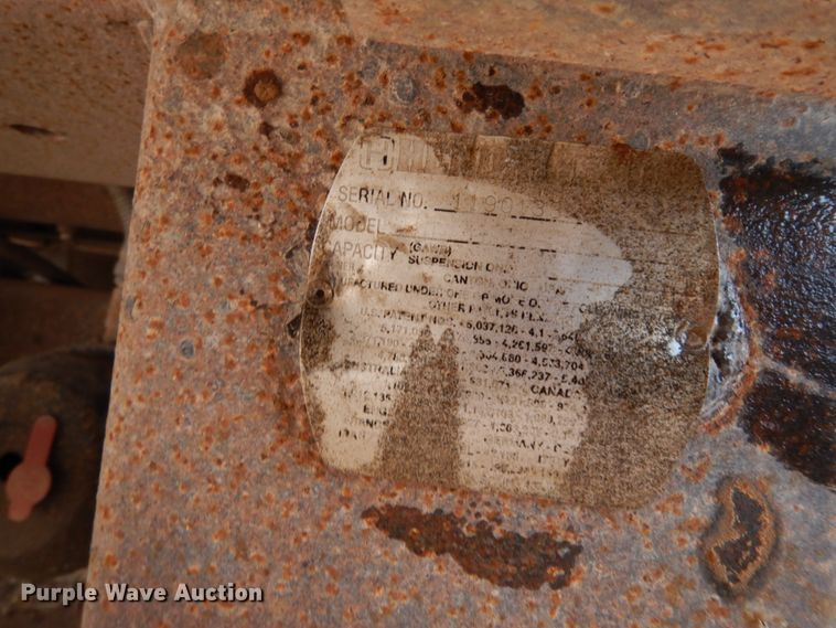 image for item DM2824 1997 Trail Mobile F7C1-6MEA  oilfield trailer