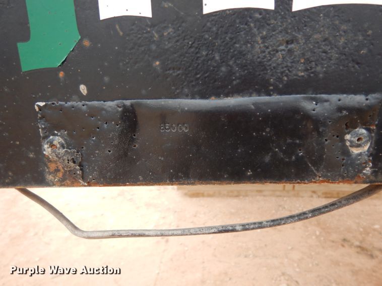 image for item DM2824 1997 Trail Mobile F7C1-6MEA  oilfield trailer