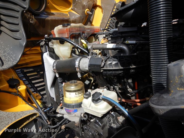 image for item DM2873 2018 Freightliner Cascadia 125  semi truck