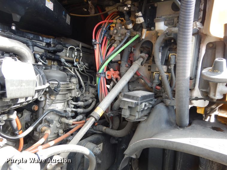 image for item DM2873 2018 Freightliner Cascadia 125  semi truck