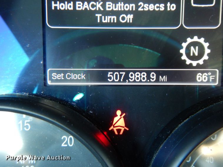 image for item DM2874 2016 Peterbilt 579  semi truck